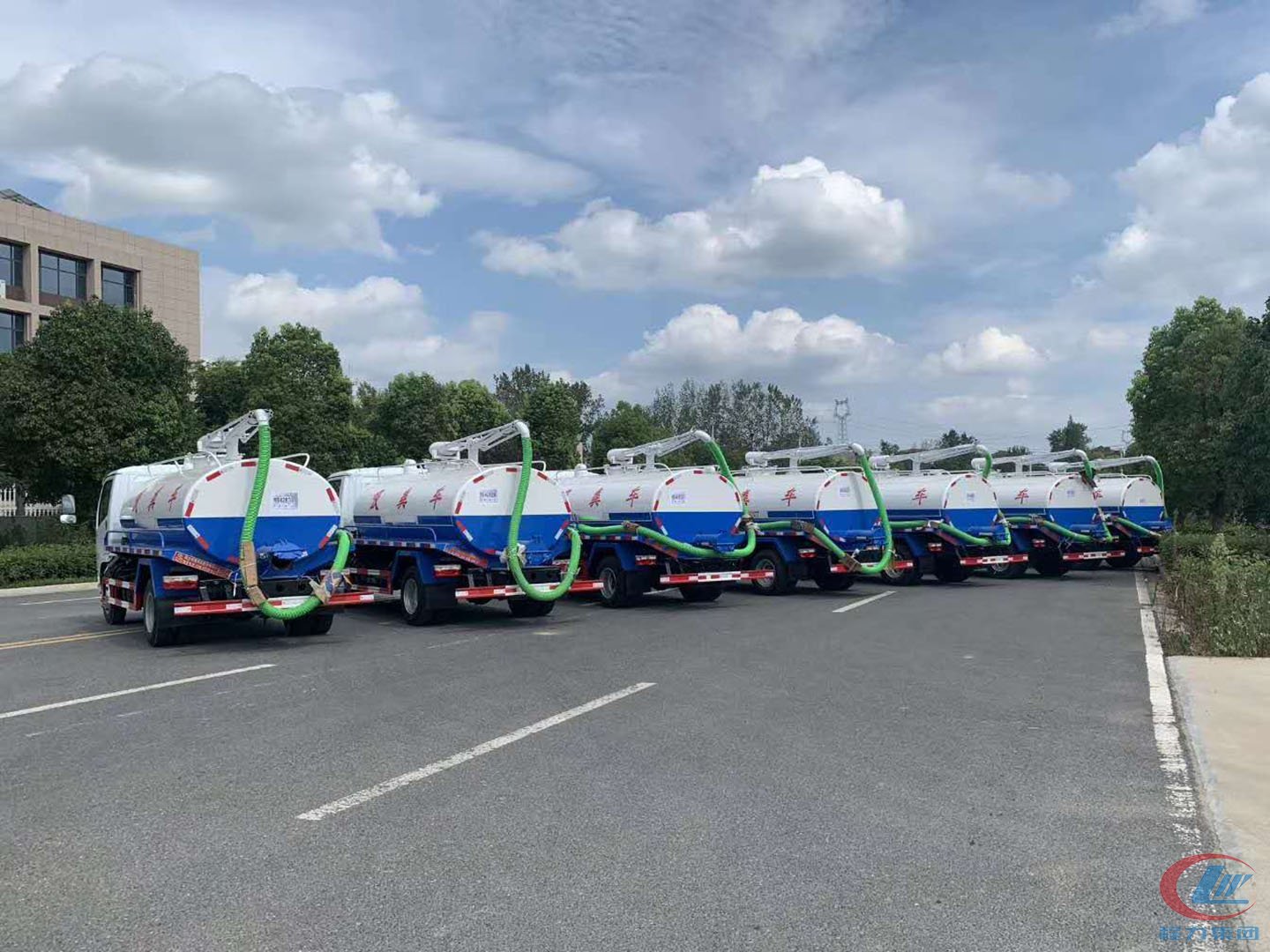 918博天堂集团国六东风多利卡吸粪车批量发往内蒙古