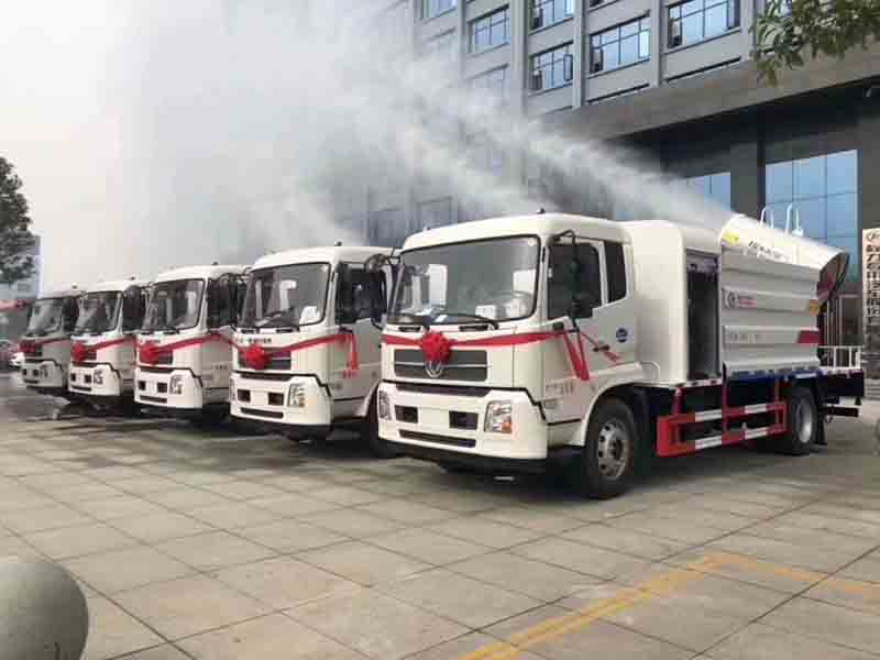 918博天堂抑尘车批量展示图片