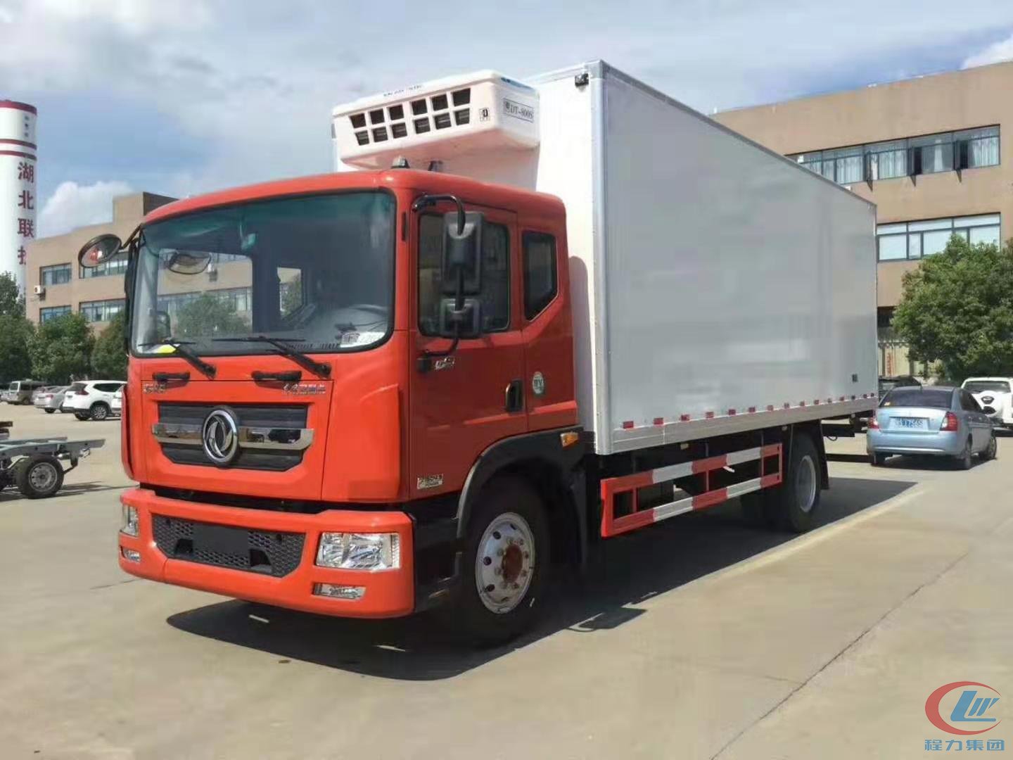 湖北918博天堂东风多利卡D9冷藏车