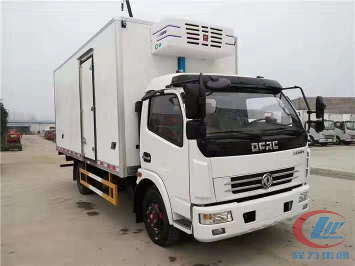 918博天堂东风多利卡D7冷藏车