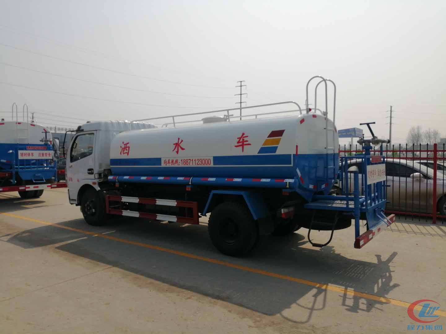918博天堂威牌东风多利卡洒水车