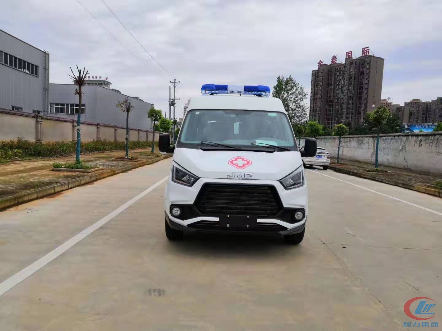 918博天堂江铃特顺国五高端救护车