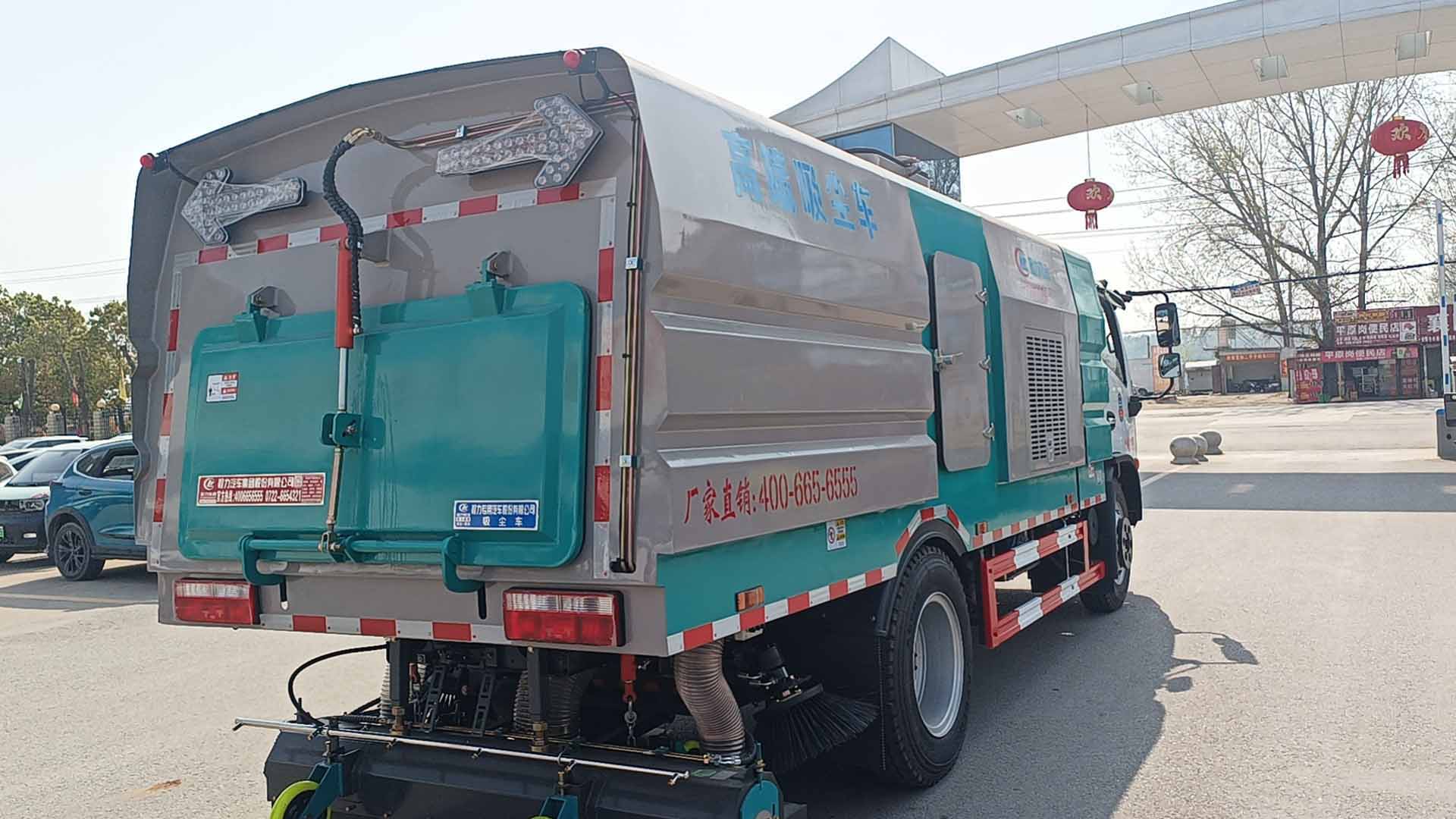 918博天堂吸尘车厂家直销，东风大福瑞卡高端吸尘车