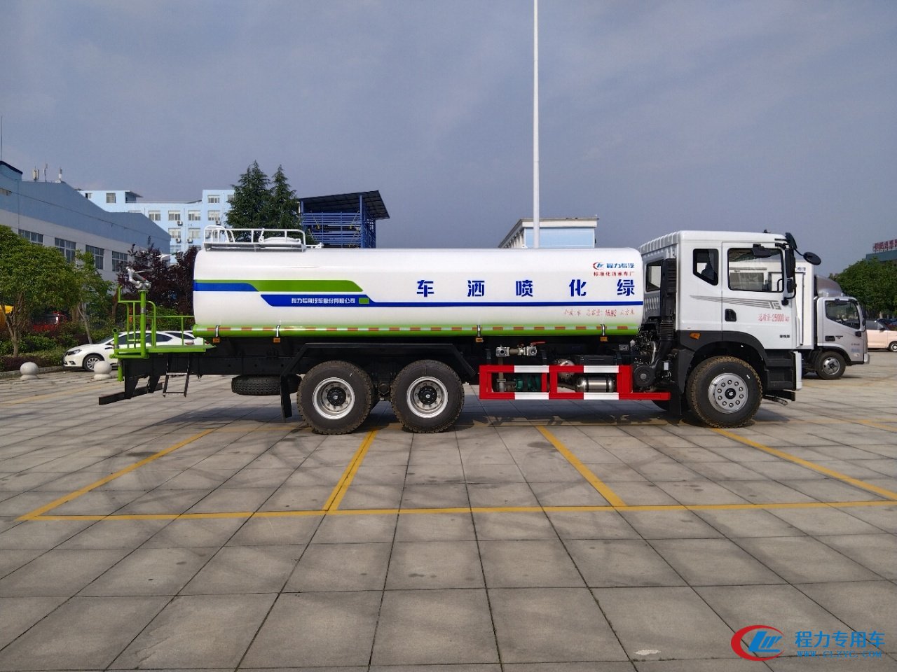 918博天堂集团华神T5后双桥20吨洒水车